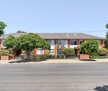 FUNKY FAIRFIELD DELIVERING THE FLAIR - Photo 5