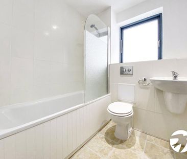 2 bedroom end of terrace house to rent - Photo 6