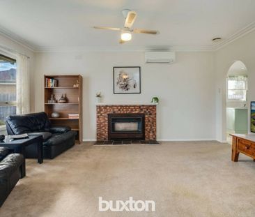 Spacious 3-Bedroom Home with Workshop & Rumpus in Prime Newcomb Loc... - Photo 3