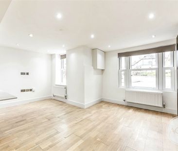 High Street, Green Street Green, Kent, London - Photo 1