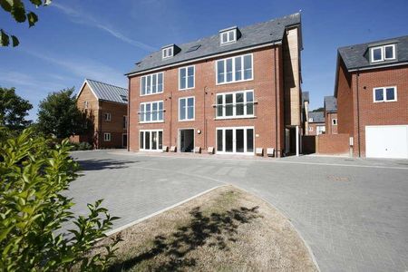 Willowbank, Melton, Woodbridge, IP12 - Photo 3