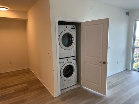 For Lease - 15 Watergarden Drive Unit# 2107, Mississauga, Ontario - Photo 5