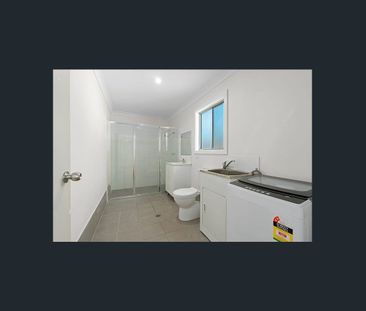 Cute as a button - Photo 4