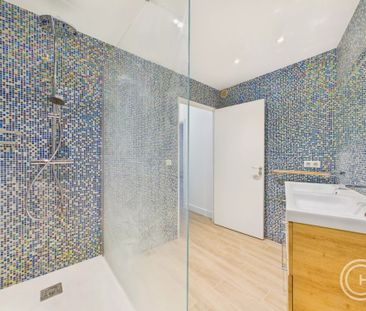 Location Appartement 3 pièces 68m² NICE 06300 - Photo 2