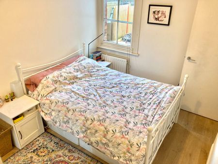 1 Bed Flat, Thornton Avenue, SW2 - Photo 3
