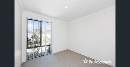 LOCK AND LEAVE ! - Photo 2