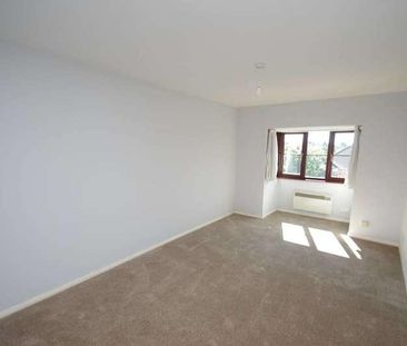 Dellfield Wd, Watford, WD17 - Photo 2