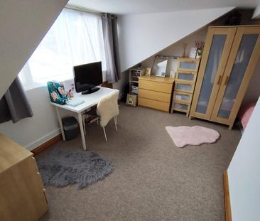 5 bedroom terraced house to rent - Photo 4