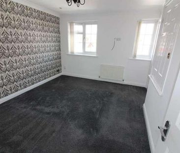 Kington Close, Willenhall, WV12 - Photo 2