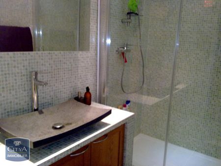 Location Appartement 3 pièces 70m² LES PENNES MIRABEAU 13170 - Photo 5