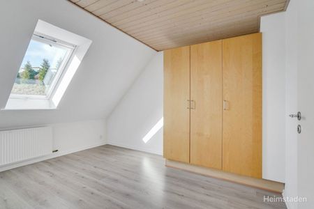 5-værelses Rækkehus på 118 m² i Tommerup - Photo 4