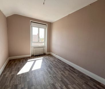Location Appartement 4 pièces 95m² - Photo 3