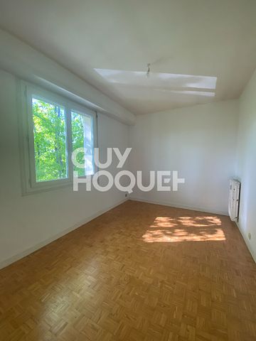 LOCATION : appartement F4 (85 m²) à BILLERE - Photo 4