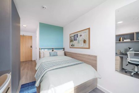 Platinum Ensuite - Photo 3