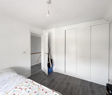 4 bedroom detached house to rent - Photo 3