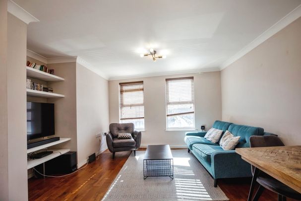 1 Bed Flat, Orchard Court, SE26 - Photo 1