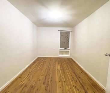 Good Sized Family Home - Photo 1