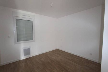 Maison 4 pièces - - Photo 5