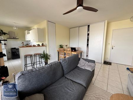 Location Appartement 2 pièces 43m² TOURS 37200 - Photo 2