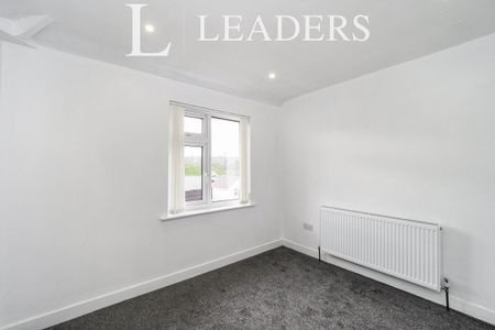 3 bedroom house to rent Coningswath Road, Carlton, Nottingham, NG4 - Photo 2