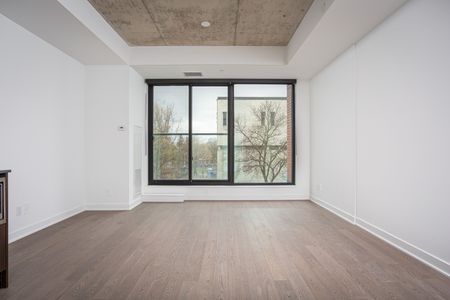 For Lease - 2720 Dundas Street Unit# 204, Toronto, Ontario - Photo 2