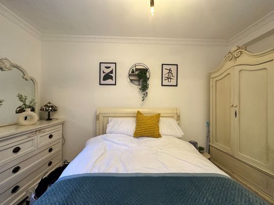 Room in a Shared House, Juniper House, SE14 - Photo 1