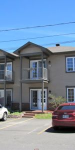 5 1/2 à louer près parc, école, rez-de-jardin - Photo 3