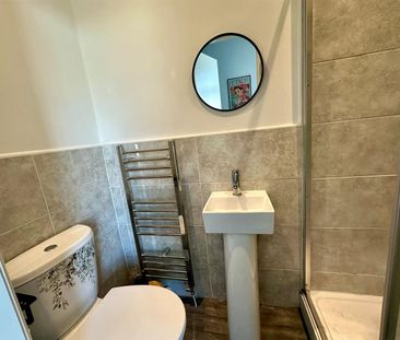 1 bed house share to rent in Coultate Street, Burnley, BB12 - Photo 2