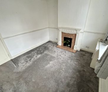 Wolverhampton Street - Photo 2