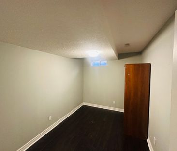 For Lease - 776 Mccue Drive, Oshawa, Ontario - Photo 4