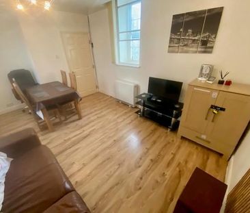2 bedroom maisonette to rent - Photo 6