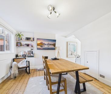 2 bedroom terraced house to rent - Photo 2