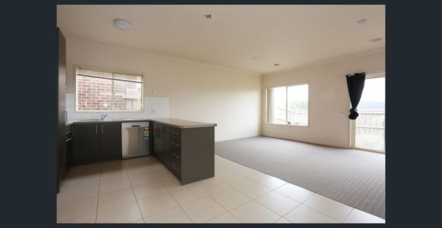 Welcome to 23/17 - Comfort & Convenience in Melton South - Photo 1