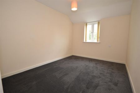 Joshua Close, Tile Hill, Coventry, West Midlands, CV4 9DB - Photo 4