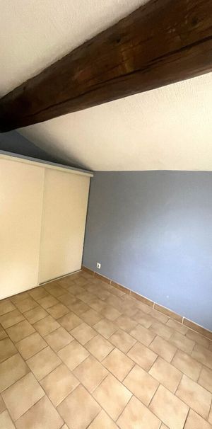 A LOUER - Rognonas - Appartement T2 avec place de parking, - Photo 1