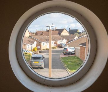 3 bedroom semi-detached house to rent - Photo 2