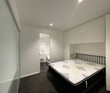 1811/601 Little Lonsdale Street - Photo 4