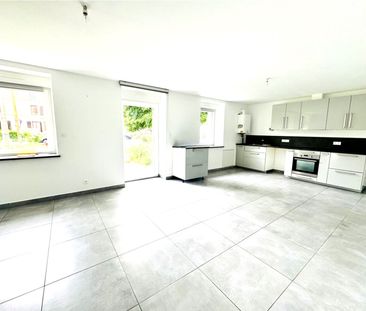 Location Appartement 4 pièces 90m² HAUCOURT MOULAINE 54860 - Photo 1