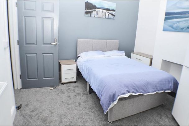 6 bedroom house share to rent - Photo 1