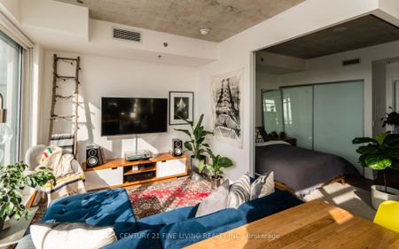 Carnaby Lofts 20 , #2010 - Photo 2