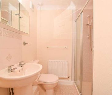 Riverside Close, Laverstock, Salisbury, SP1 - Photo 2