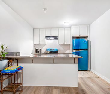 For Lease - 510 Lillian Freiman Private, Barrhaven, Ontario - Photo 3