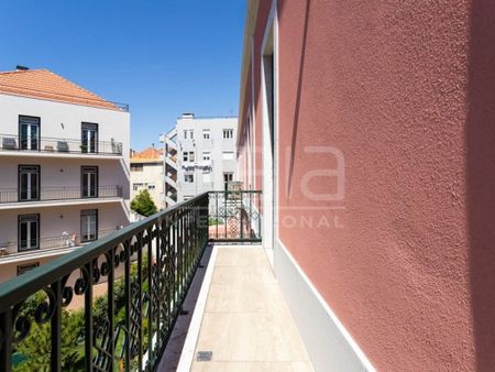 2 bedroom luxury Apartment for rent in Lisbon - Photo 5