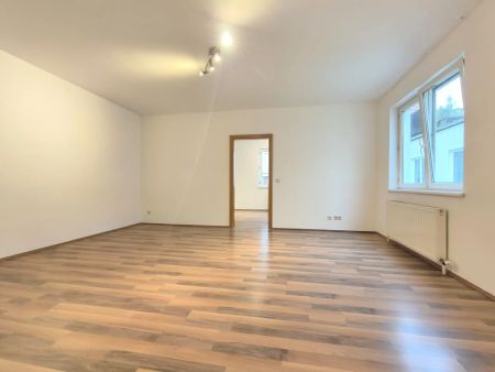 Charmante 2-Zimmer-Mietwohnung im Herzen von Hollabrunn - Fußgängerzone - Photo 5