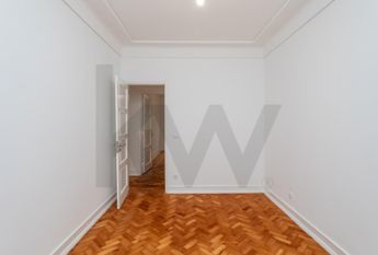 Apartamento T3 em Lisboa