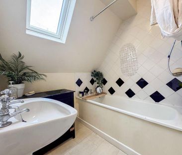 2 bedroom maisonette to rent - Photo 5