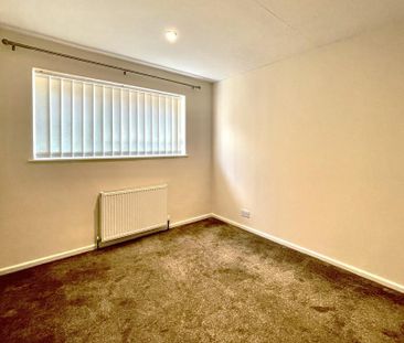 3 bedroom detached bungalow to rent - Photo 6