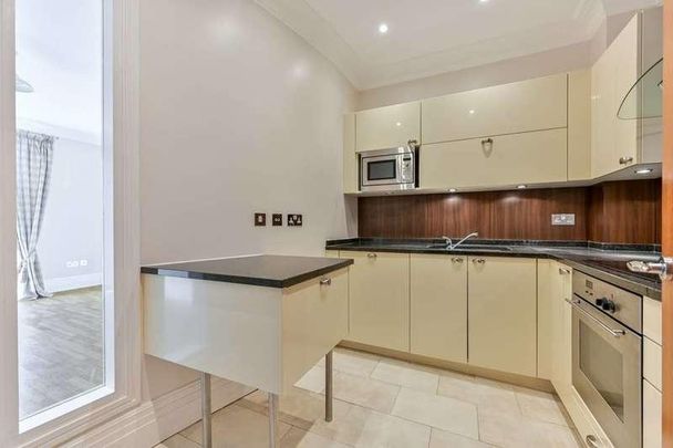 Kew Riverside, Kew, TW9 - Photo 1