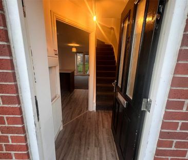 Kirkwall Crescent, Wolverhampton, West Midlands, WV2 - Photo 3