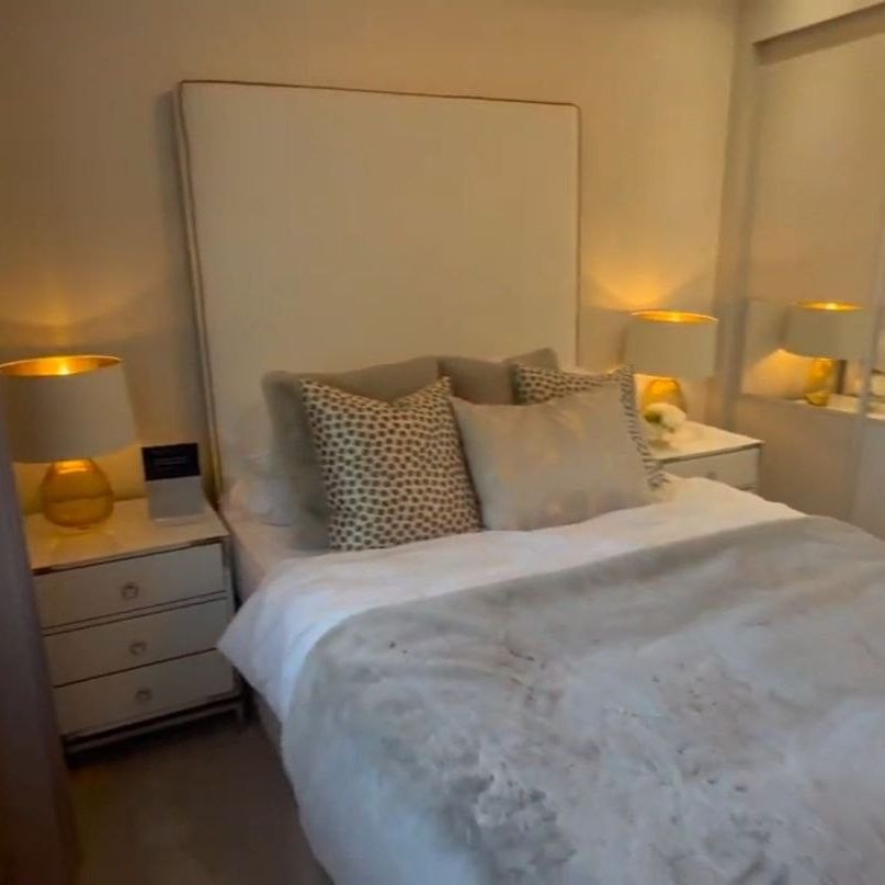 2 bed Flat in 6 Upper John Street , London, W1F 9HB - Photo 1